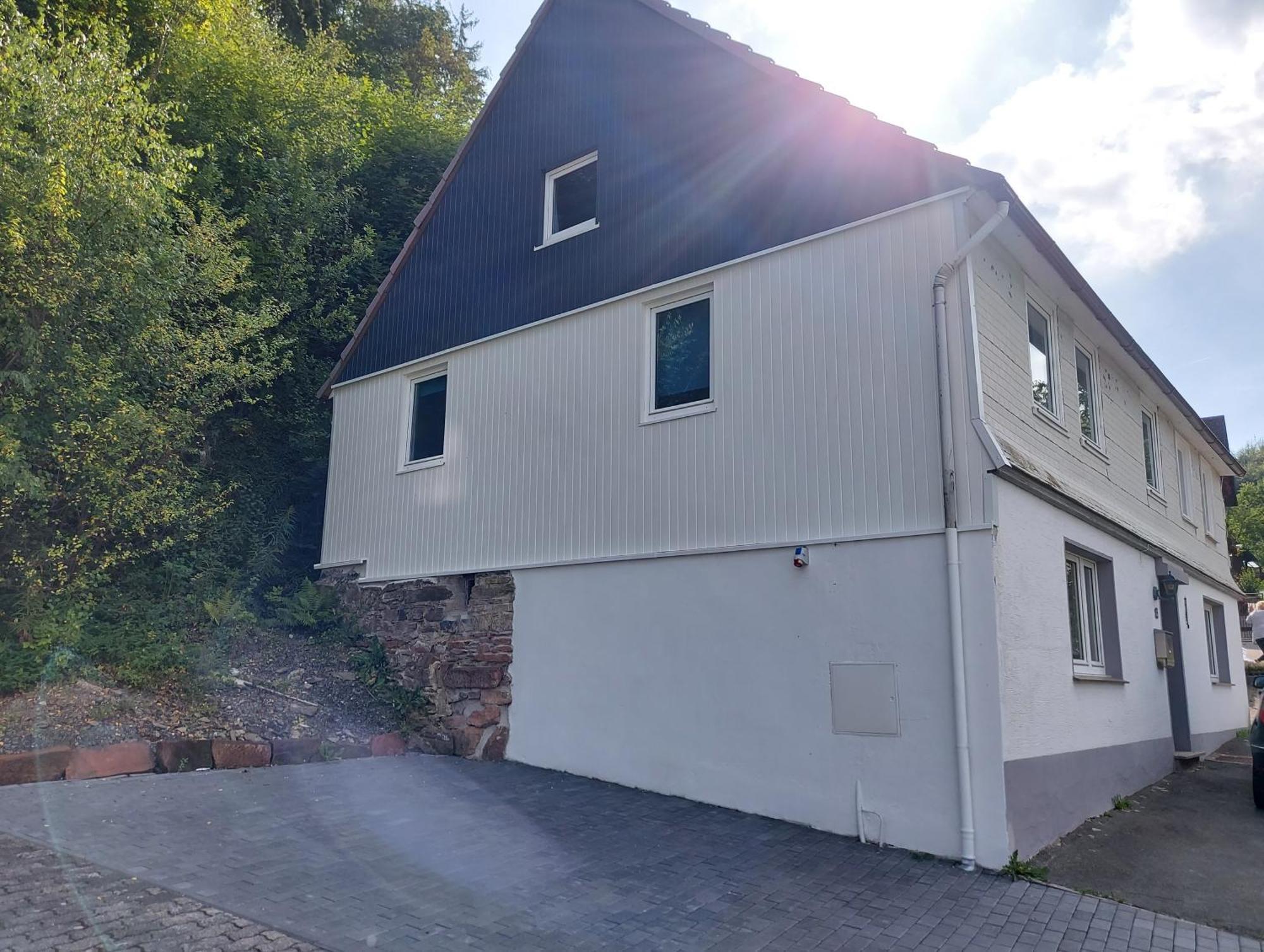Familyhome Lopora Medebach Exterior foto
